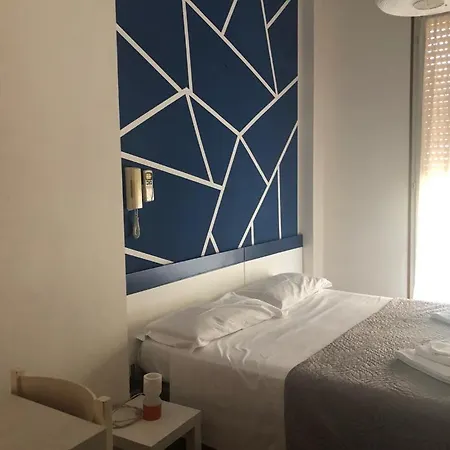 Hotel Alice